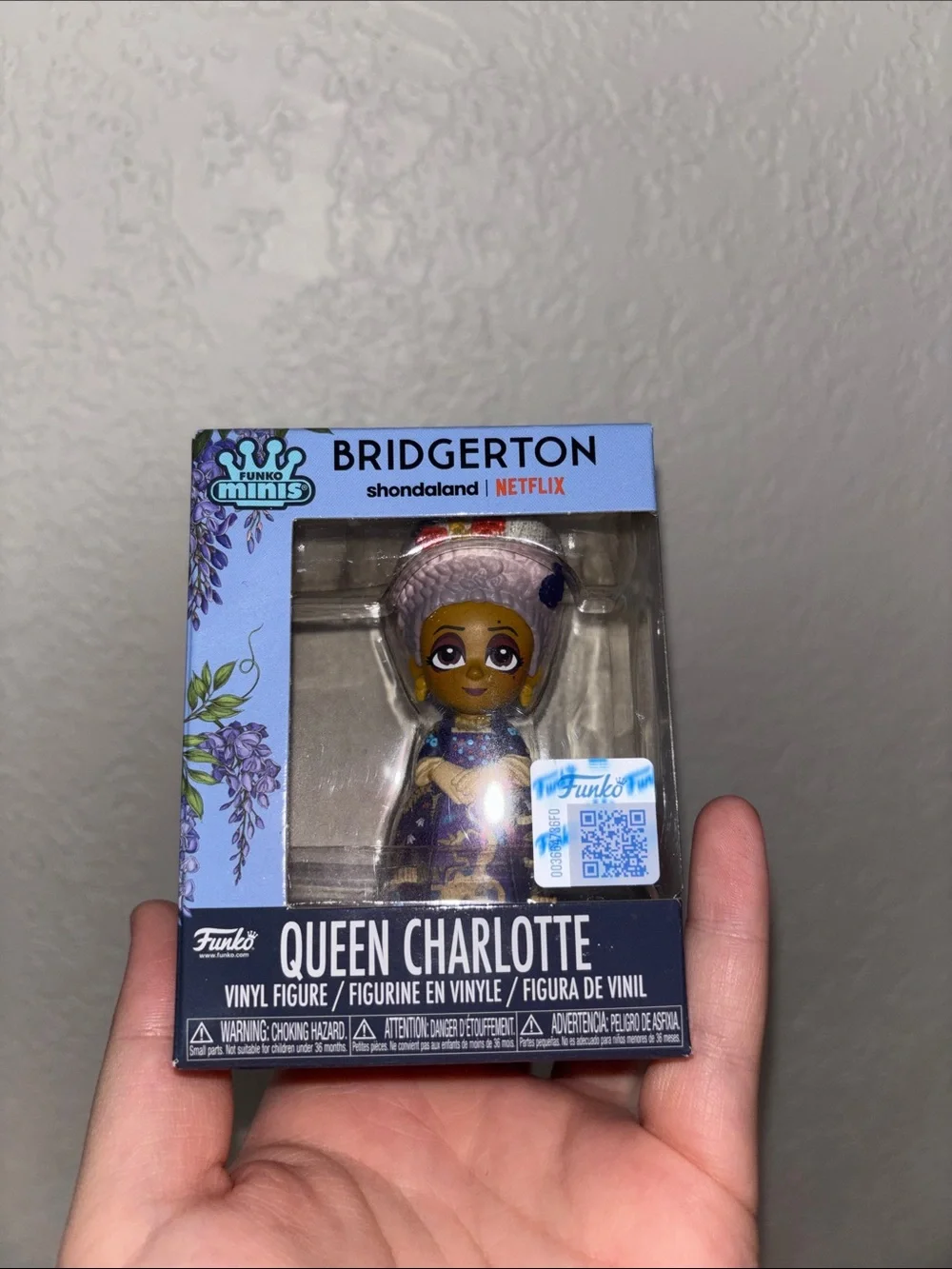Funko Bridgerton Mini Figure- Queen Charlotte - Picture 3 of 4
